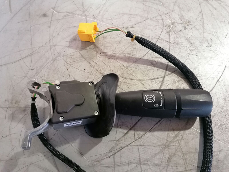 DAF xf106 - Relay for Truck: picture 1 DAF xf106 - Relay for Truck: picture 1