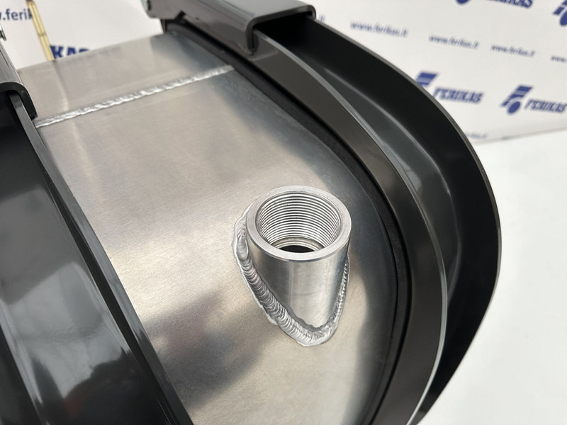 Hydraulic oil aluminum tank 65L - Hydraulic tank for Truck: picture 5 Hydraulic oil aluminum tank 65L - Hydraulic tank for Truck: picture 5