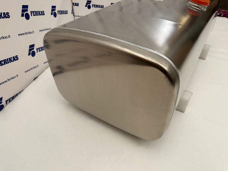 Iveco New aluminum fuel tank 400L - Fuel tank for Truck: picture 3 Iveco New aluminum fuel tank 400L - Fuel tank for Truck: picture 3