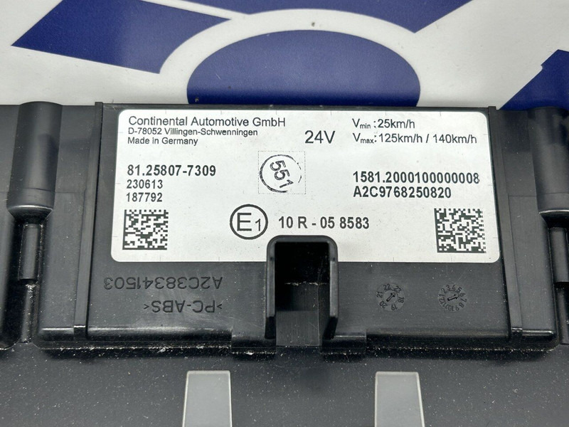 MAN LED cluster - Dashboard for Truck: picture 4 MAN LED cluster - Dashboard for Truck: picture 4