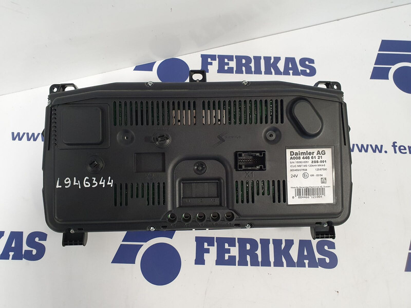 Mercedes-Benz instrument cluster - Dashboard for Truck: picture 2 Mercedes-Benz instrument cluster - Dashboard for Truck: picture 2