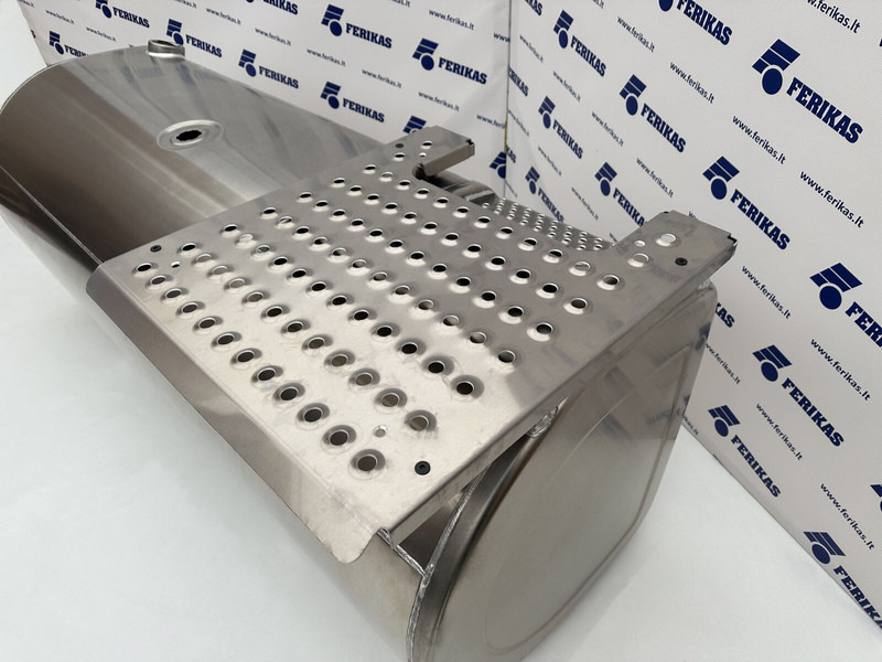 New Fuel tank for Truck Renault Volvo: picture 6 New Fuel tank for Truck Renault Volvo: picture 6