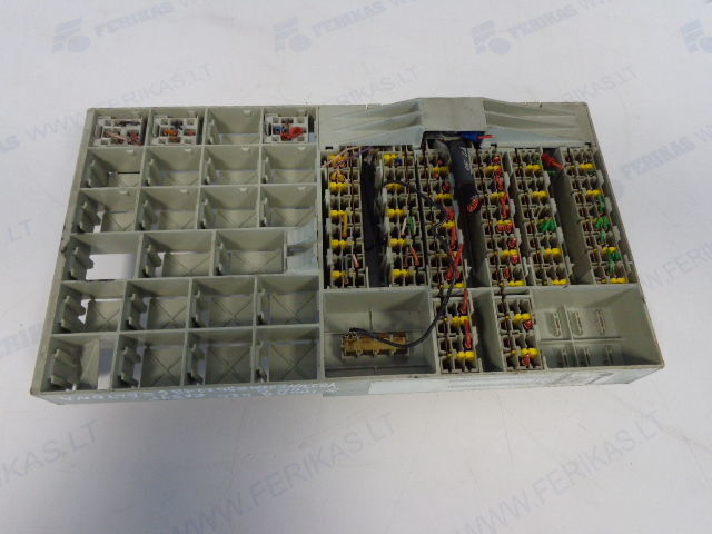Scania Fuse relay protection 1854358, 1746773, 1780654, 1746773 "WORLDW - Electrical system for Truck: picture 3 Scania Fuse relay protection 1854358, 1746773, 1780654, 1746773 "WORLDW - Electrical system for Truck: picture 3