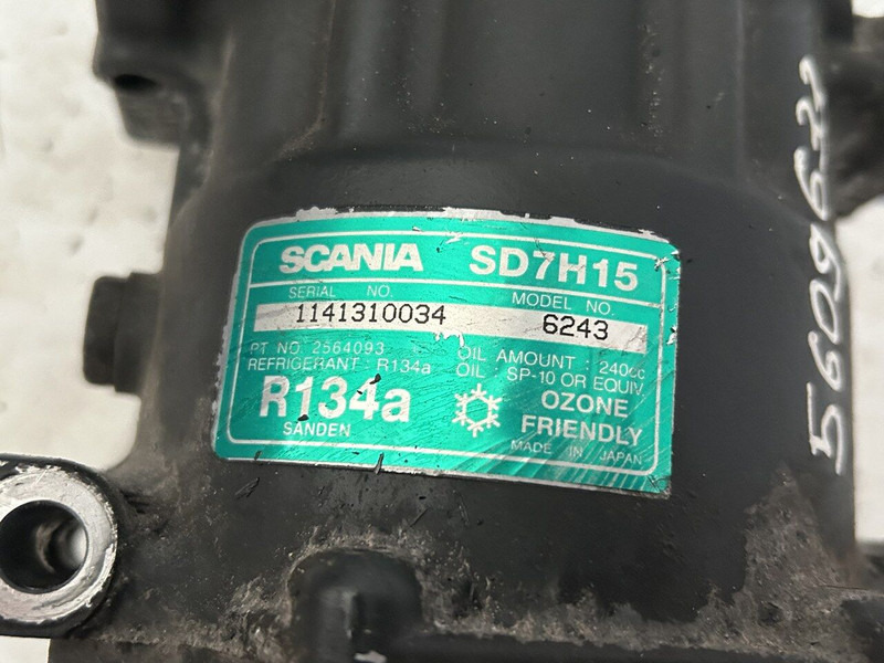 Scania R410 - AC compressor for Truck: picture 3 Scania R410 - AC compressor for Truck: picture 3