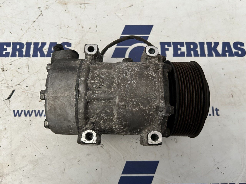 Scania R410 - AC compressor for Truck: picture 2 Scania R410 - AC compressor for Truck: picture 2