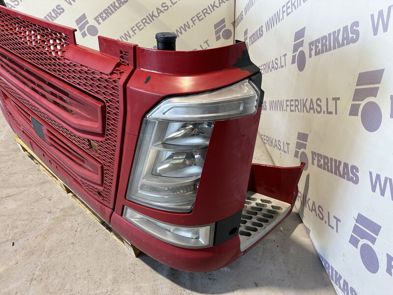 Volvo VOLVO FH4 complete front bumper with headlights - Bumper for Truck: picture 2 Volvo VOLVO FH4 complete front bumper with headlights - Bumper for Truck: picture 2