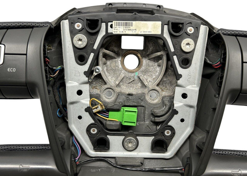 Steering wheel for Truck Volvo refurbished: picture 7 Steering wheel for Truck Volvo refurbished: picture 7