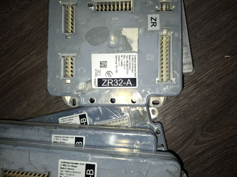 MAN ZR2-BS - VDO D78052 VS - ECU: picture 1 MAN ZR2-BS - VDO D78052 VS - ECU: picture 1