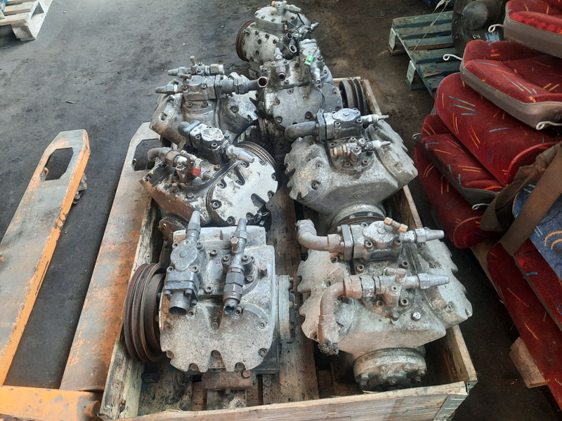 Mercedes-Benz 906 HFC 134A. FK40. FK-30. FK50 - AC compressor: picture 2 Mercedes-Benz 906 HFC 134A. FK40. FK-30. FK50 - AC compressor: picture 2