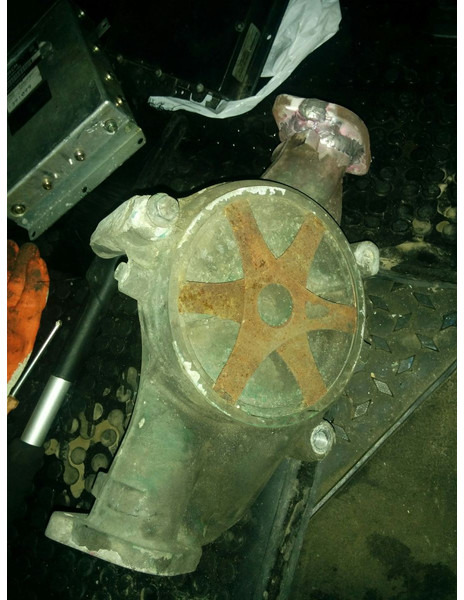 Volvo B 12 9700 . FM/FH - Coolant pump: picture 5 Volvo B 12 9700 . FM/FH - Coolant pump: picture 5