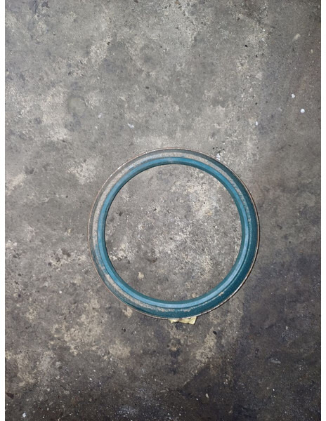 Volvo - Hub: picture 2 Volvo - Hub: picture 2