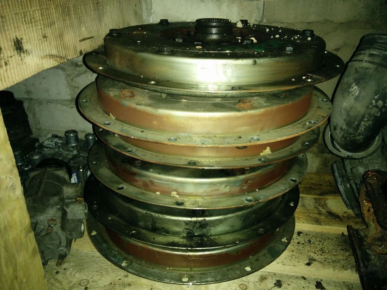 Volvo gidromufta Voyt 864.3E Volvo B12. B7 - Clutch and parts for Bus: picture 3 Volvo gidromufta Voyt 864.3E Volvo B12. B7 - Clutch and parts for Bus: picture 3