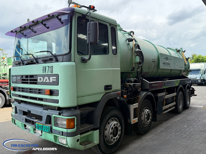 DAF XF 95.360 20400 Liter, 8x4 Steel springs - Vacuum truck: picture 3 DAF XF 95.360 20400 Liter, 8x4 Steel springs - Vacuum truck: picture 3