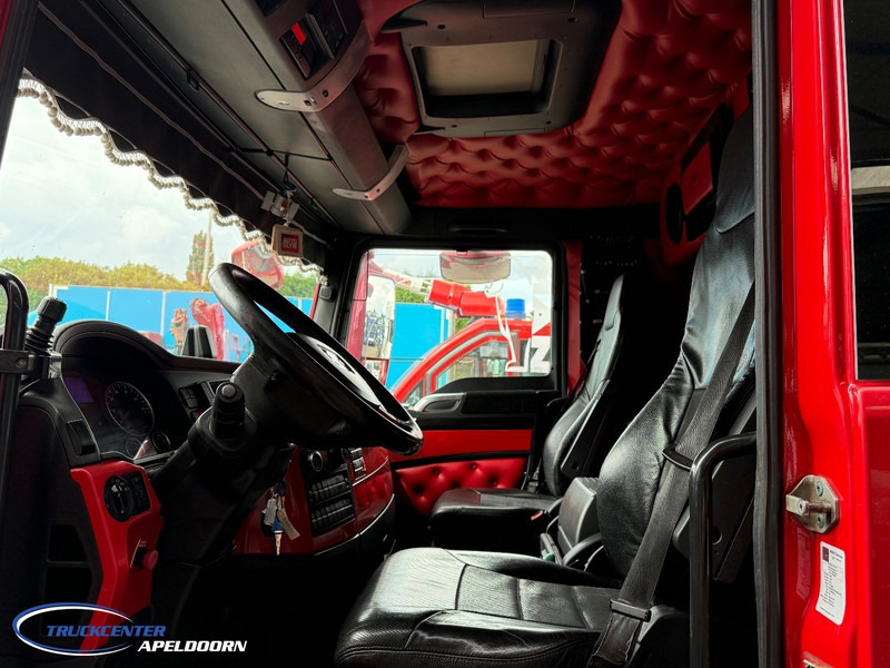 Hook lift truck MAN TGX 35.500 8x4, Joab, Bullbar, Custom interieur: picture 7