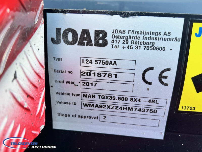 Hook lift truck MAN TGX 35.500 8x4, Joab, Bullbar, Custom interieur: picture 12