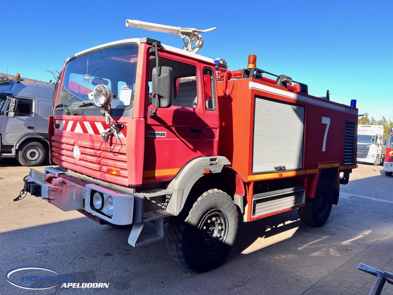 Renault Thomas Sides BS13 4x4, Twin engine! - Fire truck: picture 3 Renault Thomas Sides BS13 4x4, Twin engine! - Fire truck: picture 3