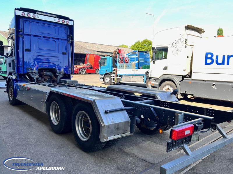 Scania R730 V8 6x4, Retarder, Clutch, PTO - Cab chassis truck: picture 4 Scania R730 V8 6x4, Retarder, Clutch, PTO - Cab chassis truck: picture 4