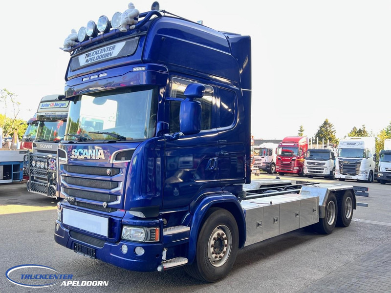 Scania R730 V8 6x4, Retarder, Clutch, PTO - Cab chassis truck: picture 3 Scania R730 V8 6x4, Retarder, Clutch, PTO - Cab chassis truck: picture 3
