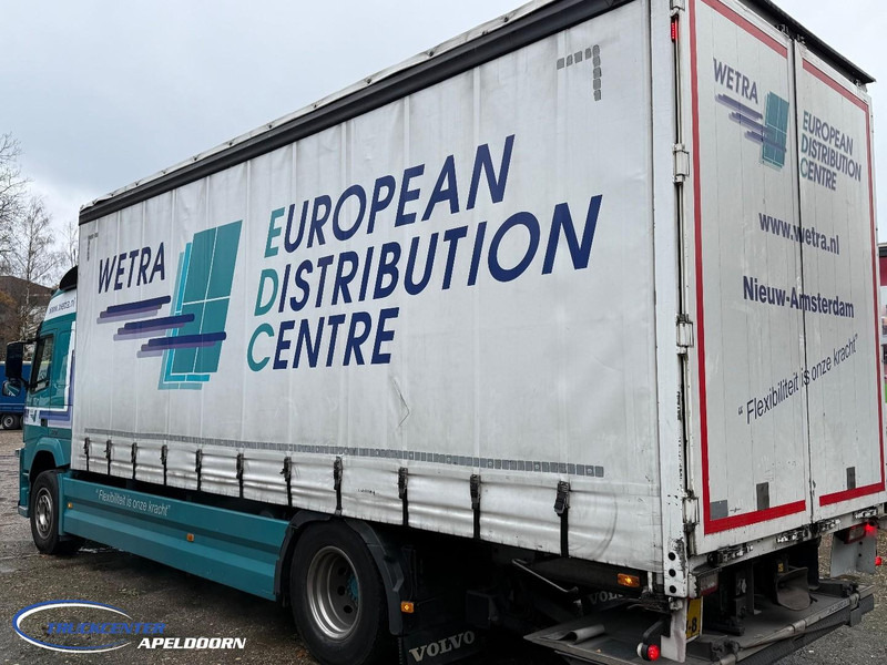 Volvo FM Schuifdak, Laadklep, Globetrotter - Curtainsider truck: picture 4 Volvo FM Schuifdak, Laadklep, Globetrotter - Curtainsider truck: picture 4
