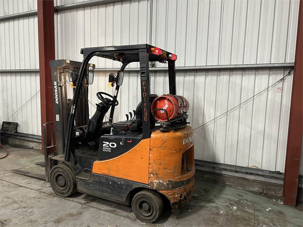 Doosan G20SC-5 - LPG forklift: picture 3 Doosan G20SC-5 - LPG forklift: picture 3