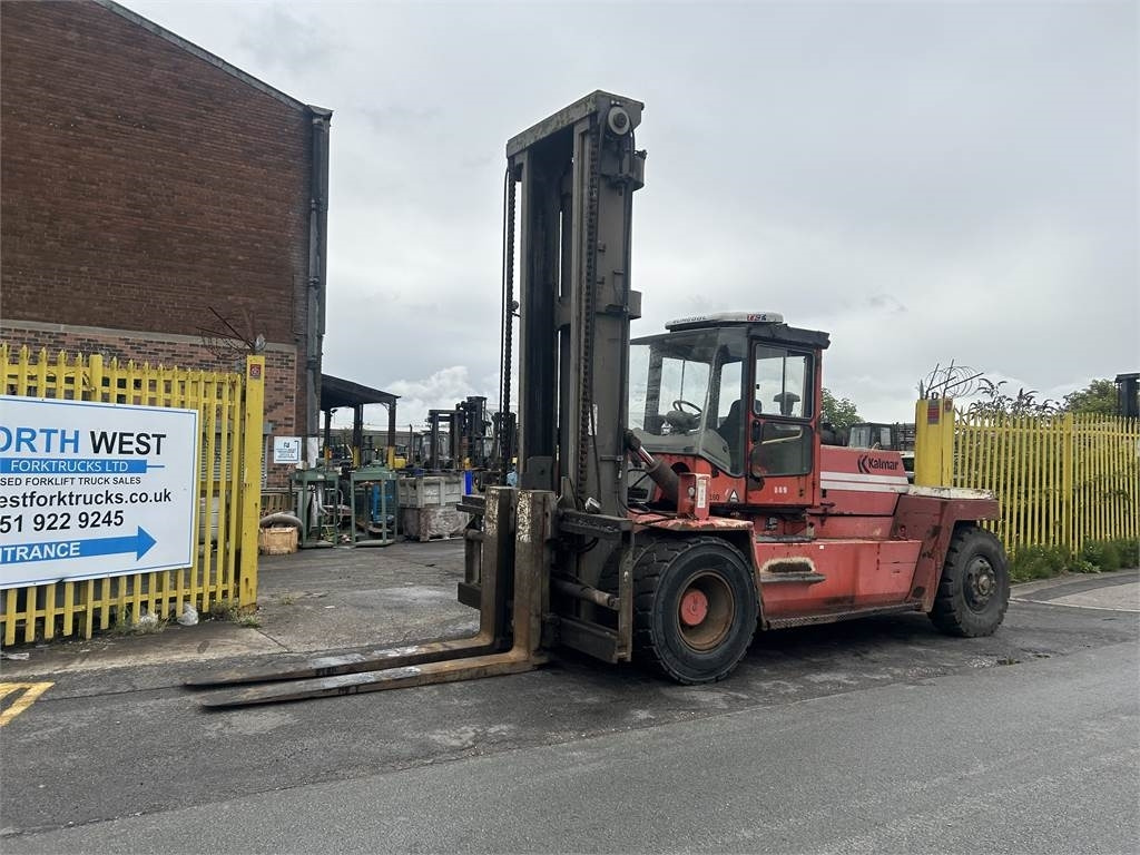 Kalmar DCD160-12 - Diesel forklift: picture 2 Kalmar DCD160-12 - Diesel forklift: picture 2