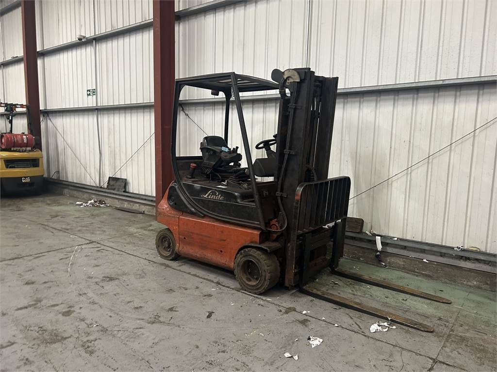 Linde E18P-02 - Electric forklift: picture 4 Linde E18P-02 - Electric forklift: picture 4