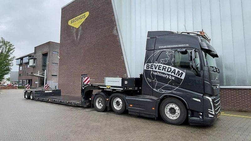 Volvo BM 6x2 + Broshuis Euro dieplader - Agricultural machinery: picture 2 Volvo BM 6x2 + Broshuis Euro dieplader - Agricultural machinery: picture 2