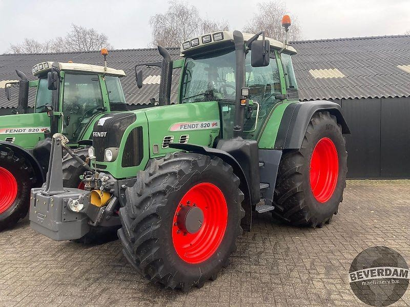 Fendt 820 Vario TMS - Farm tractor: picture 2 Fendt 820 Vario TMS - Farm tractor: picture 2