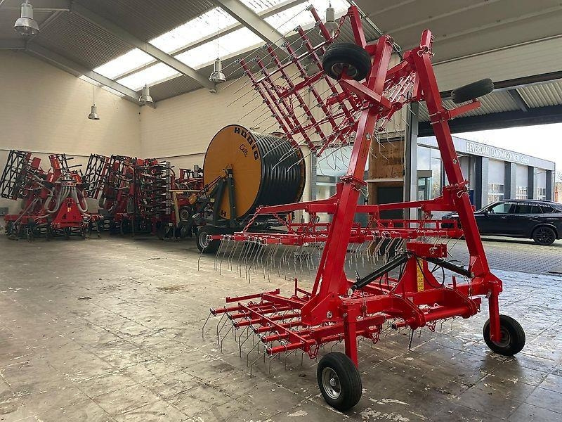 PM wied eg / striegel 9 meter nieuw / neu - Soil tillage equipment: picture 4 PM wied eg / striegel 9 meter nieuw / neu - Soil tillage equipment: picture 4