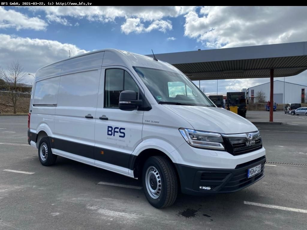 MAN TGE 3.180 4x2 F SB Frontantrieb/ 3 Sitzer, Autom - Panel van: picture 2 MAN TGE 3.180 4x2 F SB Frontantrieb/ 3 Sitzer, Autom - Panel van: picture 2