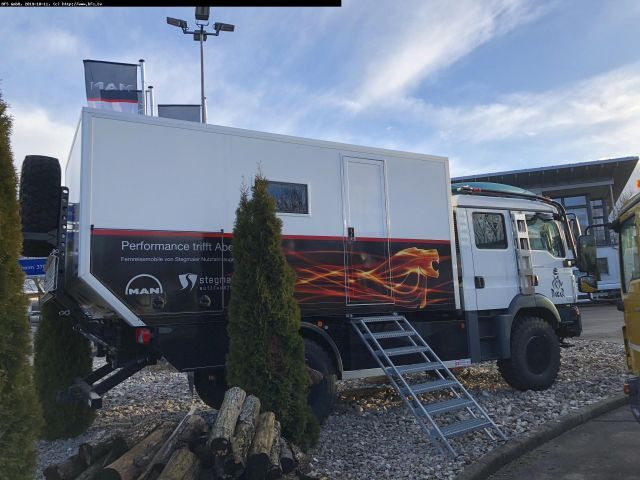MAN TGM 13.290 4x4 BL Action 4X4 DoKa Spezialmobil - Utility/ Special vehicle, Truck: picture 2 MAN TGM 13.290 4x4 BL Action 4X4 DoKa Spezialmobil - Utility/ Special vehicle, Truck: picture 2