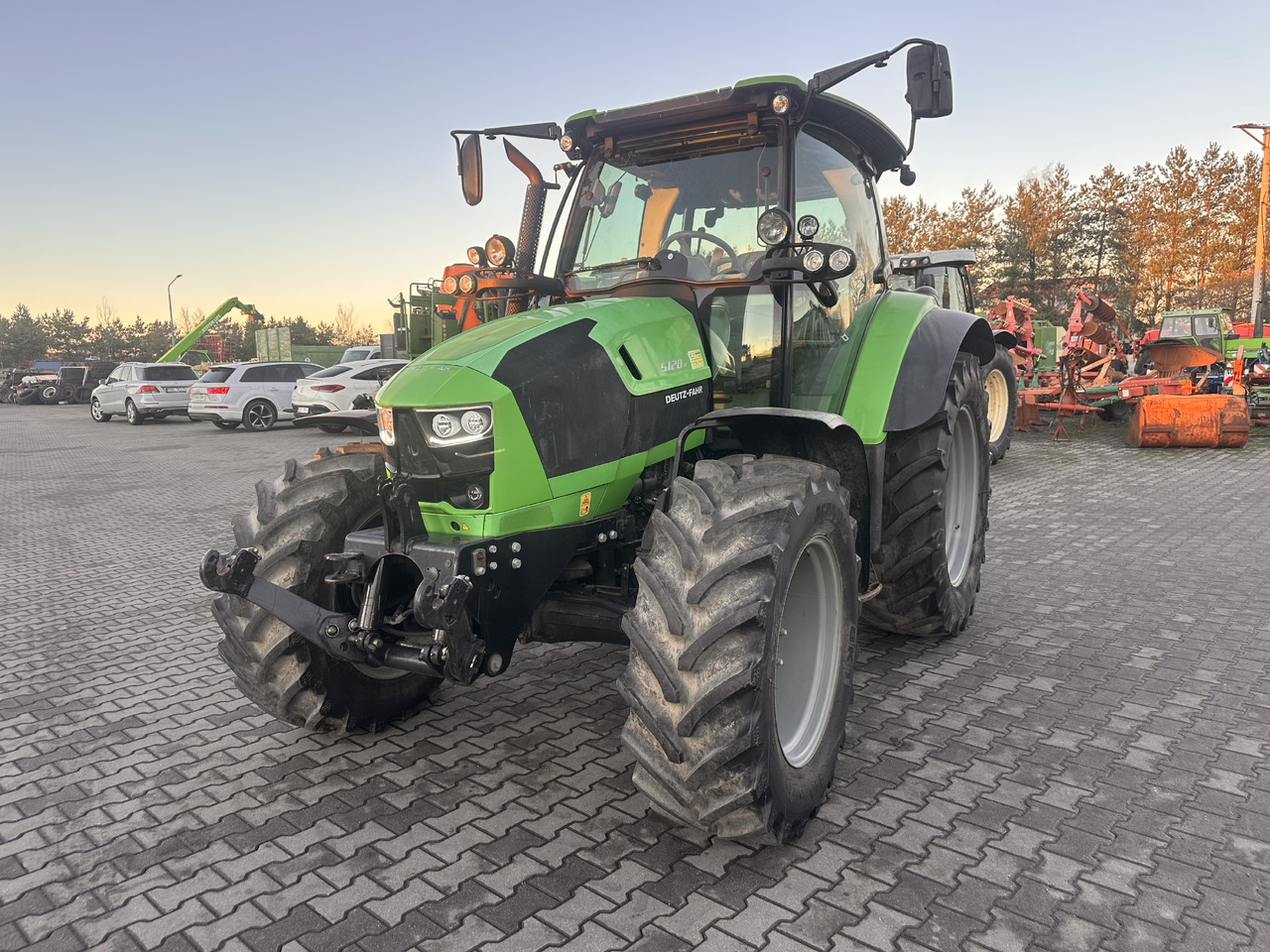 DEUTZ FAHR 5120 P - Farm tractor: picture 1 DEUTZ FAHR 5120 P - Farm tractor: picture 1
