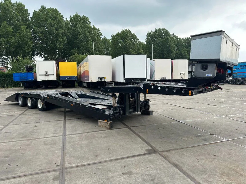Bodex 3 AXLE TRUCKTRANSPORTER - Autotransporter semi-trailer: picture 4 Bodex 3 AXLE TRUCKTRANSPORTER - Autotransporter semi-trailer: picture 4