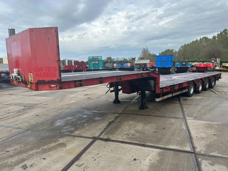 Bodex 4 AXLE, EXTANDABLE - Low loader semi-trailer: picture 1 Bodex 4 AXLE, EXTANDABLE - Low loader semi-trailer: picture 1