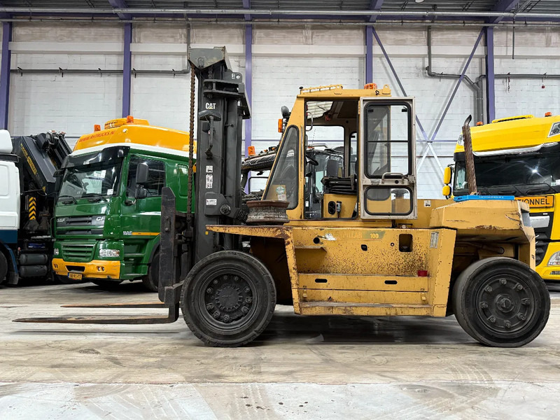 Caterpillar DP100 - ONLY 7.579 HOURS! + NL REGISTRATION! - Diesel forklift: picture 1 Caterpillar DP100 - ONLY 7.579 HOURS! + NL REGISTRATION! - Diesel forklift: picture 1