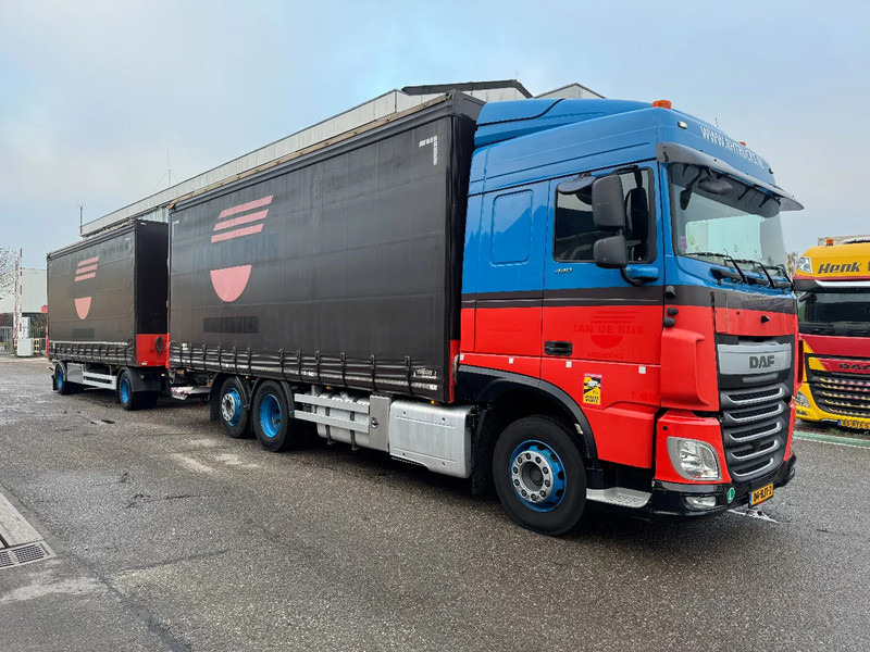 DAF XF 440 6X2 EURO 6 + HERTOGHS HANGER 2X BPW AXLE DHOLLANDIA 3000 KG - Curtainsider truck: picture 3 DAF XF 440 6X2 EURO 6 + HERTOGHS HANGER 2X BPW AXLE DHOLLANDIA 3000 KG - Curtainsider truck: picture 3