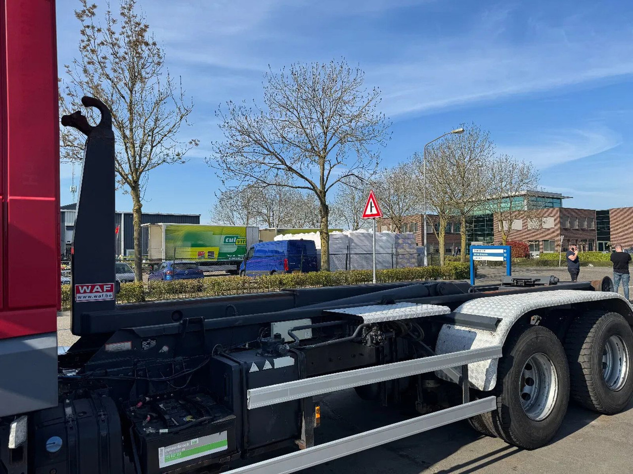 Hook lift truck DAF XF 460 6X2 EURO 6 VDL HOOK 20T: picture 15