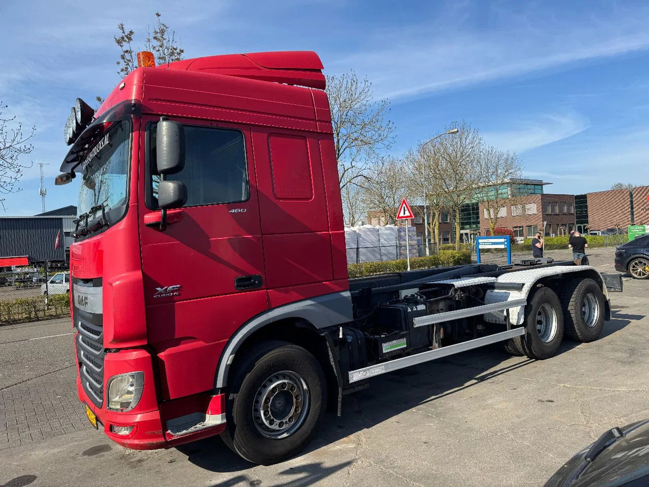 Hook lift truck DAF XF 460 6X2 EURO 6 VDL HOOK 20T: picture 7
