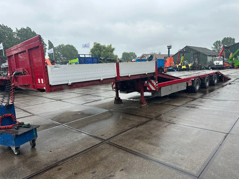Diversen LAST AXLE STEERING, REMOTE CONTROLE, DOUBLE HYDRAULIC RAMPS - Low loader semi-trailer: picture 5 Diversen LAST AXLE STEERING, REMOTE CONTROLE, DOUBLE HYDRAULIC RAMPS - Low loader semi-trailer: picture 5