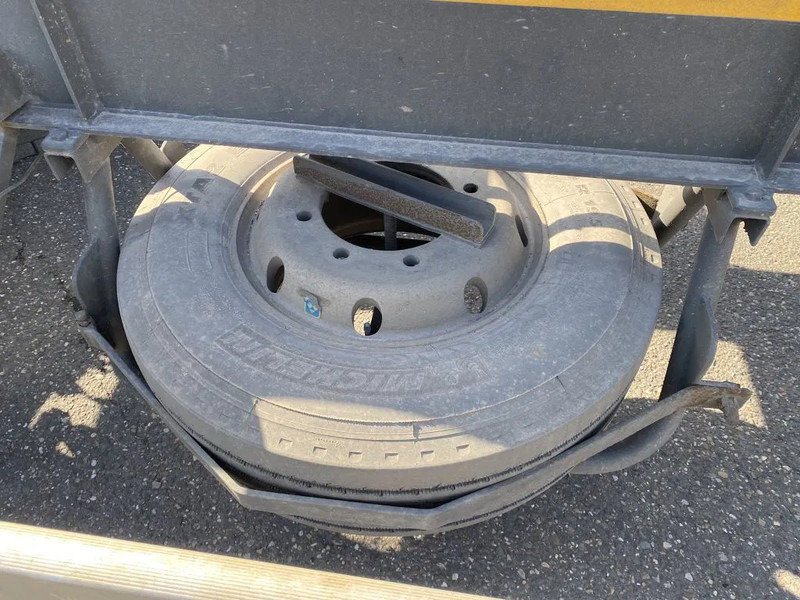 Container transporter/ Swap body trailer GS AIC-2000 - BPW + BDF SYSTEM: picture 11 Container transporter/ Swap body trailer GS AIC-2000 - BPW + BDF SYSTEM: picture 11