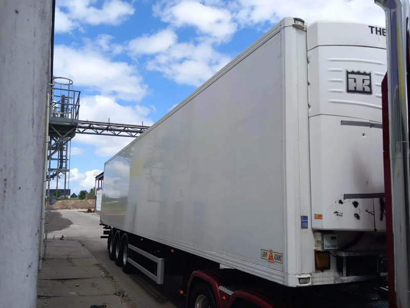 Gray and Adams 6X THERMO KING SLX 200 -13,4X2,5X2,6 METER - BPW DRUM BRAKES - Refrigerator semi-trailer: picture 4 Gray and Adams 6X THERMO KING SLX 200 -13,4X2,5X2,6 METER - BPW DRUM BRAKES - Refrigerator semi-trailer: picture 4
