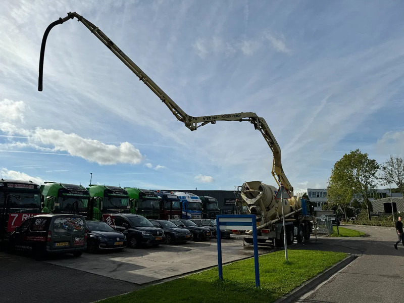 Iveco Eurotrakker 410 8X4 CIFA PUMP 24M + MIXER FULL STEEL + REMOTE CONTROL - Concrete pump truck: picture 4 Iveco Eurotrakker 410 8X4 CIFA PUMP 24M + MIXER FULL STEEL + REMOTE CONTROL - Concrete pump truck: picture 4
