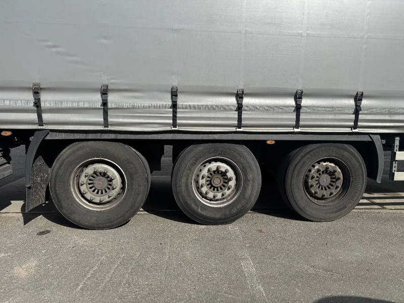 Kässbohrer MAXIMA 3 X SAF AXLE + SLINDING ROOF DISC BRAKES - Curtainsider semi-trailer: picture 5 Kässbohrer MAXIMA 3 X SAF AXLE + SLINDING ROOF DISC BRAKES - Curtainsider semi-trailer: picture 5