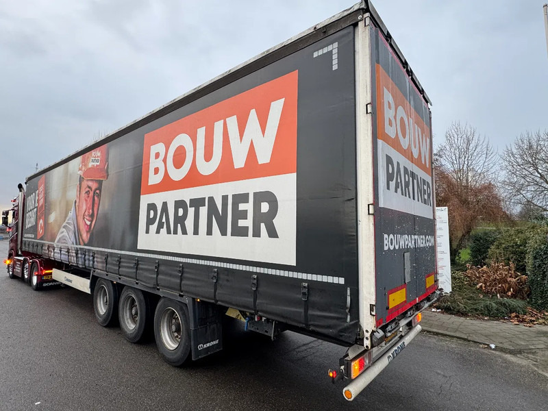 Krone SD SLIDING ROOF CURTAINS ALU BOARD - Curtainsider semi-trailer: picture 4 Krone SD SLIDING ROOF CURTAINS ALU BOARD - Curtainsider semi-trailer: picture 4
