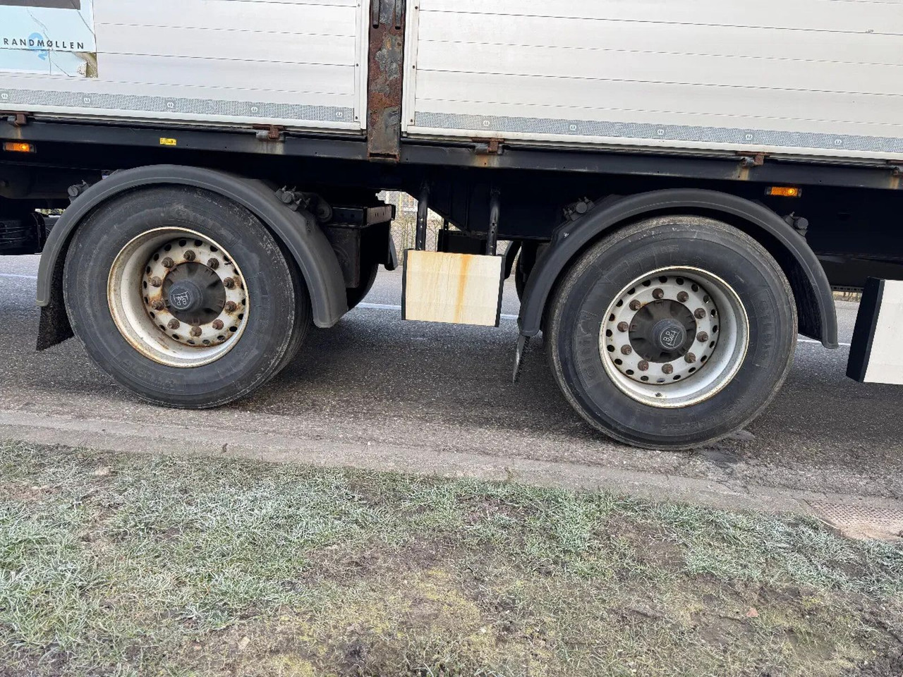 Krone SZ - 2 AXLE BPW + STEERING + ZEPRO Z 2500-150 MA - Dropside/ Flatbed semi-trailer: picture 5 Krone SZ - 2 AXLE BPW + STEERING + ZEPRO Z 2500-150 MA - Dropside/ Flatbed semi-trailer: picture 5