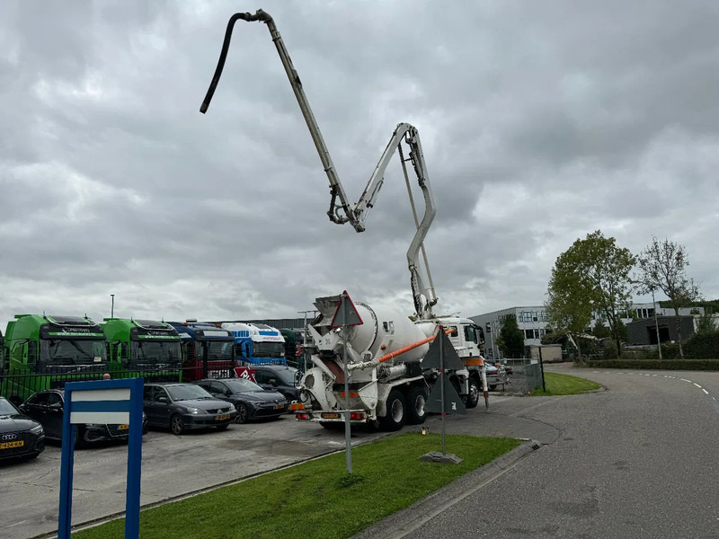 MAN TGS 35.400 8X4 PUTZMEISTER PUMP 21-3 + LIEBHERR MIXER - Concrete pump truck: picture 4 MAN TGS 35.400 8X4 PUTZMEISTER PUMP 21-3 + LIEBHERR MIXER - Concrete pump truck: picture 4
