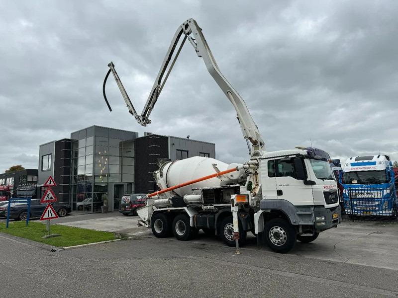 MAN TGS 35.400 8X4 PUTZMEISTER PUMP 21-3 + LIEBHERR MIXER - Concrete pump truck: picture 5 MAN TGS 35.400 8X4 PUTZMEISTER PUMP 21-3 + LIEBHERR MIXER - Concrete pump truck: picture 5