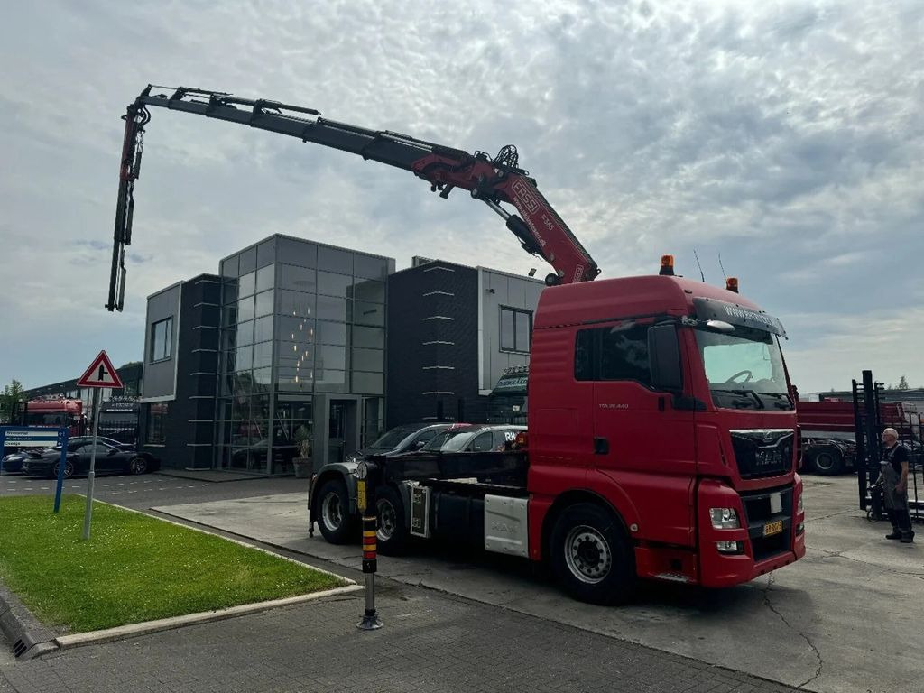 MAN TGX 28.440 XLX EURO 6 6X2 + FASSI F365 + FLYJIB - Crane truck: picture 2 MAN TGX 28.440 XLX EURO 6 6X2 + FASSI F365 + FLYJIB - Crane truck: picture 2
