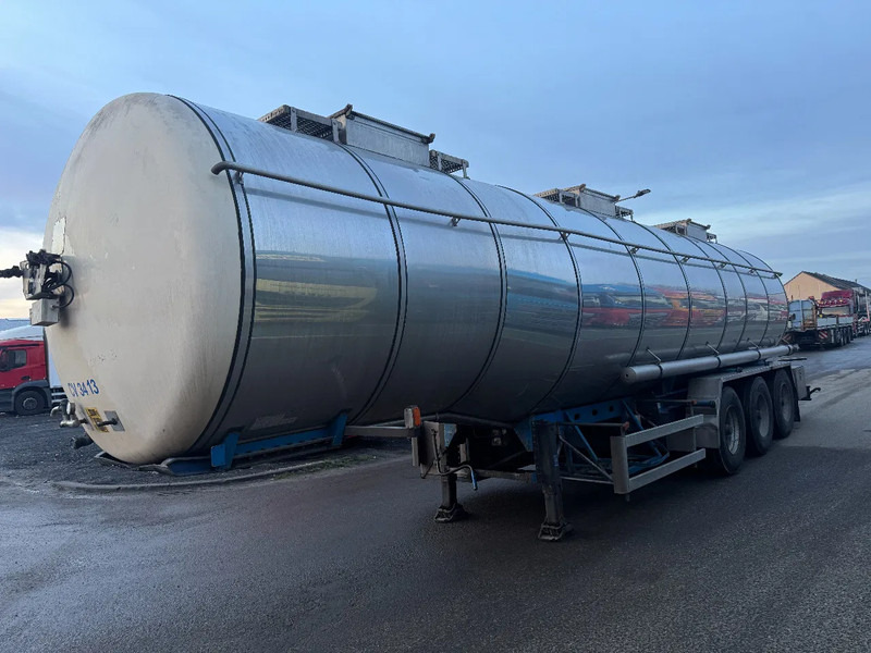 Magyar 34340 L + 3 COMPARTIMENTS 3X BPW AXLE - Tank semi-trailer: picture 1 Magyar 34340 L + 3 COMPARTIMENTS 3X BPW AXLE - Tank semi-trailer: picture 1