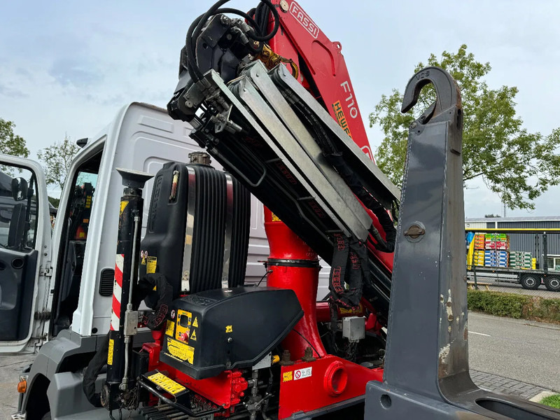 Crane truck Mercedes-Benz Atego 1923 + 2011 FASSI F110 + 2011 VDS HOOKLIFT: picture 17